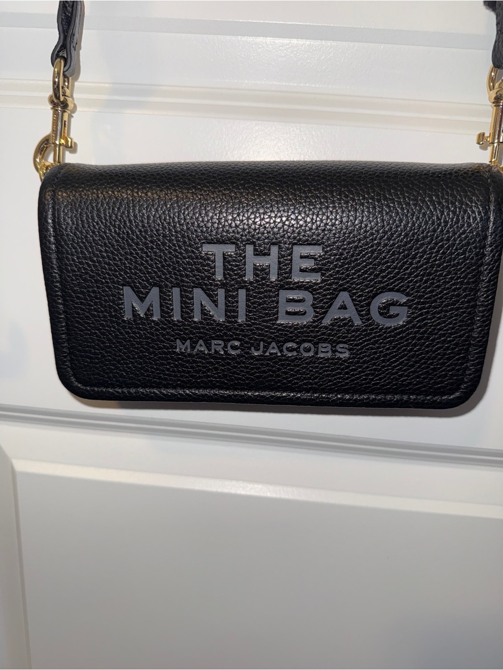 Marc Jacobs Black Pebbled Leather Mini Crossbody with Wide Strap - Picture 2 of 8